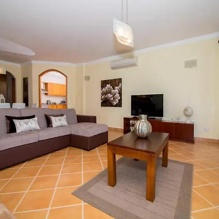 Hall Vitta Colina Luxury *