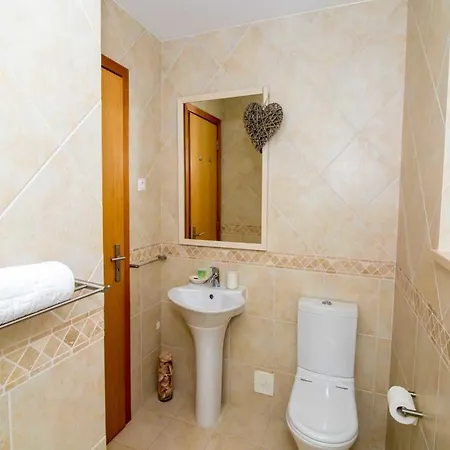 Hall Vitta Colina Luxury Villa
