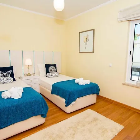 Hall Vitta Colina Luxury Villa *